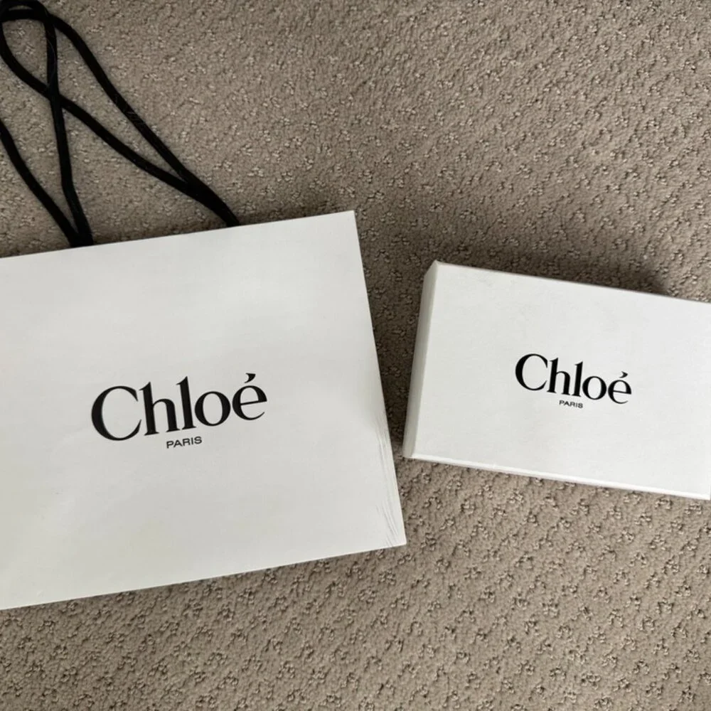Chloe Gift Bag & Box Organize Closet